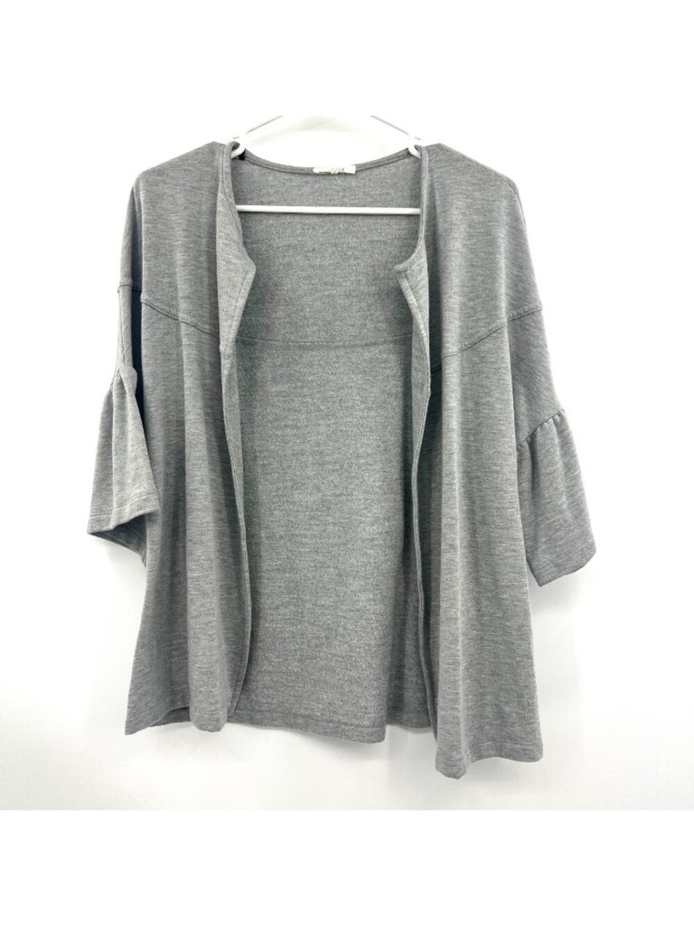 Pleione Gray Short Sleeve Trumpet Sleeve Open Front Cardigan Size Small